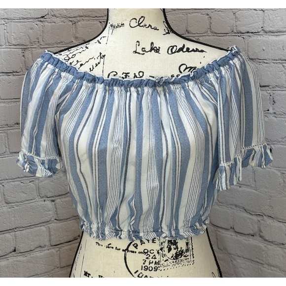 Ocean Drive Women’s Striped Off Shoulder Crop Top (Size M) - Picture 1 of 7